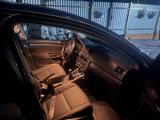 Volkswagen Golf 2005 годаүшін2 000 000 тг. в Шахтинск – фото 3