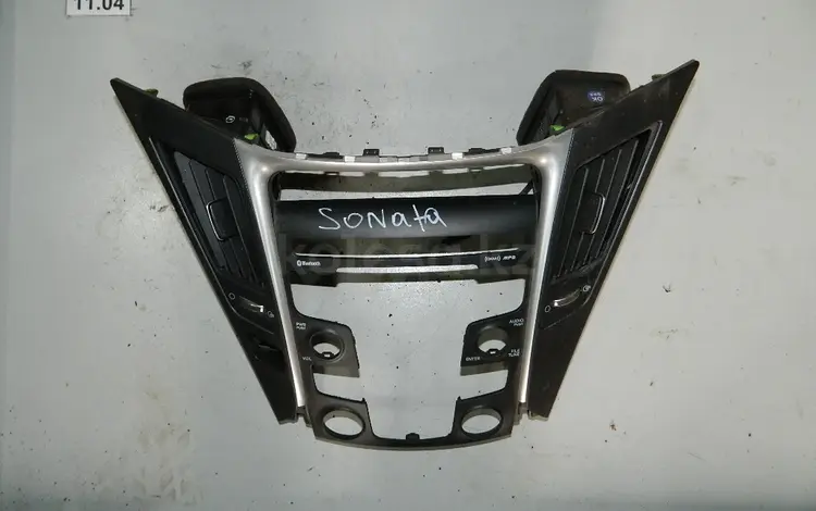 Рамка центральной консоли за 13 200 тг. в Алматы