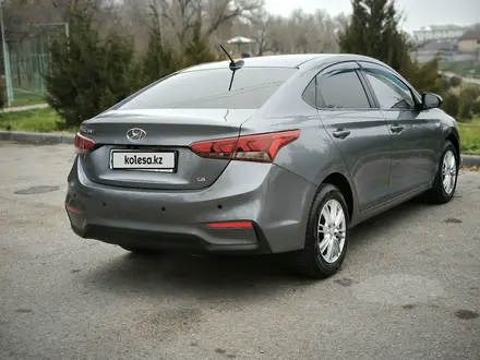 Hyundai Accent 2019 года за 7 100 000 тг. в Алматы – фото 2