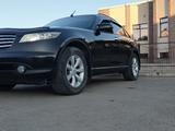 Infiniti FX35 2004 годаүшін4 700 000 тг. в Сатпаев – фото 2