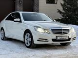 Mercedes-Benz E 200 2011 годаfor7 000 000 тг. в Караганда – фото 4