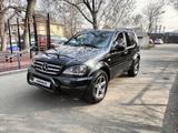 Mercedes-Benz ML 320 2000 годаfor3 600 000 тг. в Алматы