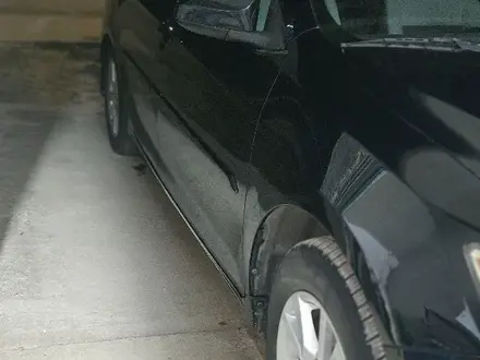 Toyota Camry 2014 года за 5 400 000 тг. в Атырау – фото 2