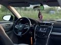 Toyota Camry 2017 года за 10 450 000 тг. в Алматы – фото 21