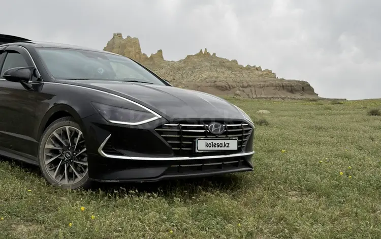 Hyundai Sonata 2020 года за 11 000 000 тг. в Актау