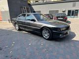 BMW 740 1997 года за 4 200 000 тг. в Алматы