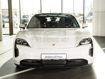 Porsche Taycan GTS 2023 года за 71 100 000 тг. в Астана