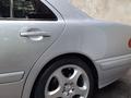Mercedes-Benz E 320 2001 года за 4 850 000 тг. в Алматы – фото 14