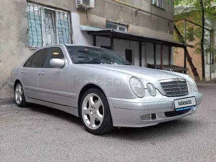 Mercedes-Benz E 320 2001 года за 4 850 000 тг. в Алматы