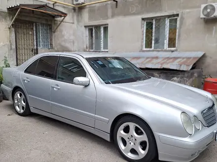 Mercedes-Benz E 320 2001 года за 4 850 000 тг. в Алматы – фото 7