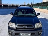 Toyota 4Runner 2006 годаүшін10 900 000 тг. в Караганда – фото 2