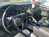 Toyota Camry 2019 года за 14 500 000 тг. в Астана – фото 4