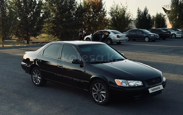 Toyota Camry 2000 годаүшін3 490 000 тг. в Алматы