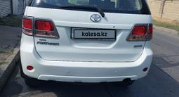 Toyota Fortuner 2007 года за 10 900 000 тг. в Алматы – фото 2