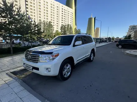 Toyota Land Cruiser 2014 года за 25 000 000 тг. в Астана