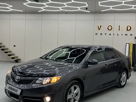 Toyota Camry 2014 года за 9 500 000 тг. в Шымкент – фото 3
