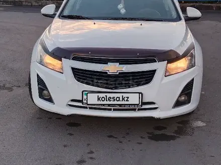 Chevrolet Cruze 2012 года за 4 500 000 тг. в Темиртау – фото 4