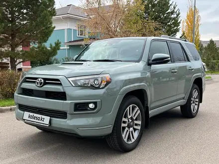 Toyota 4Runner 2022 года за 36 500 000 тг. в Астана