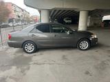 Toyota Camry 2004 года за 5 300 000 тг. в Алматы – фото 2