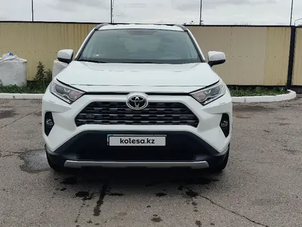 Toyota RAV4 2021 года за 22 000 000 тг. в Костанай – фото 12