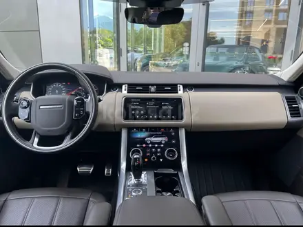 Land Rover Range Rover Sport 2019 года за 32 000 000 тг. в Алматы – фото 15