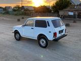 ВАЗ (Lada) Lada 2121 2001 года за 800 000 тг. в Сатпаев – фото 2