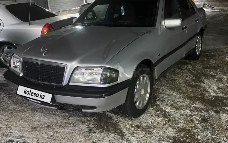 Mercedes-Benz C 220 1996 годаfor1 450 000 тг. в Астана