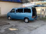 Volkswagen Multivan 1992 года за 3 800 000 тг. в Тараз