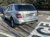 Mercedes-Benz ML 350 2006 годаүшін5 500 000 тг. в Алматы – фото 4