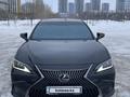 Lexus ES 250 2018 годаүшін17 850 000 тг. в Астана