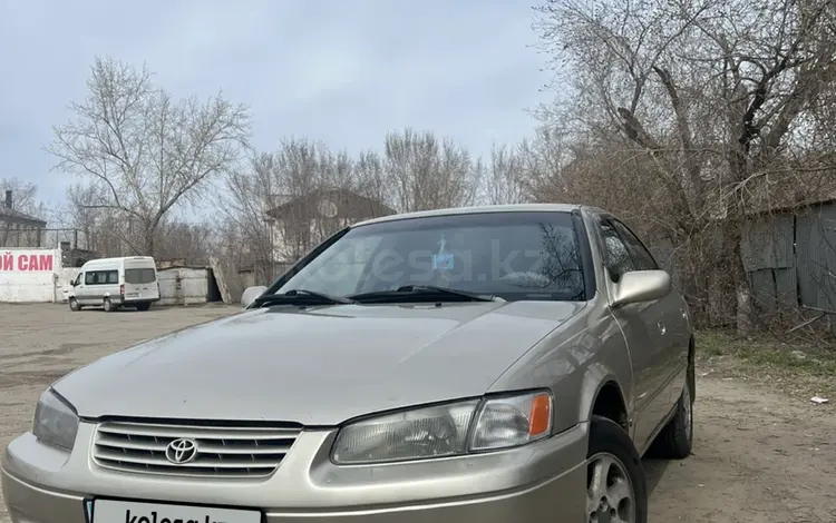 Toyota Camry 1999 годаүшін3 500 000 тг. в Павлодар