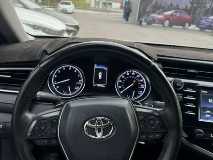 Toyota Camry 2019 года за 12 000 000 тг. в Алматы – фото 5