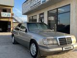 Mercedes-Benz E 230 1991 года за 1 350 000 тг. в Шымкент