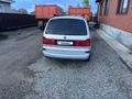 Volkswagen Sharan 2002 года за 1 200 000 тг. в Актобе – фото 4