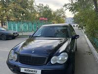 Mercedes-Benz C 200 2000 года за 2 800 000 тг. в Астана