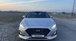 Hyundai Sonata 2018 года за 10 000 000 тг. в Тараз – фото 2