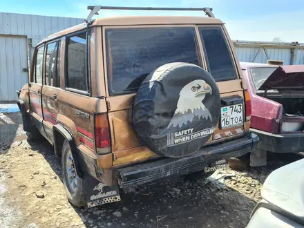 Isuzu Trooper 1987 года за 750 000 тг. в Алтай – фото 2