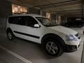 ВАЗ (Lada) Largus Cross 2015 года за 3 000 000 тг. в Астана