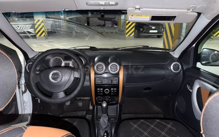 ВАЗ (Lada) Largus Cross 2015 года за 3 000 000 тг. в Астана