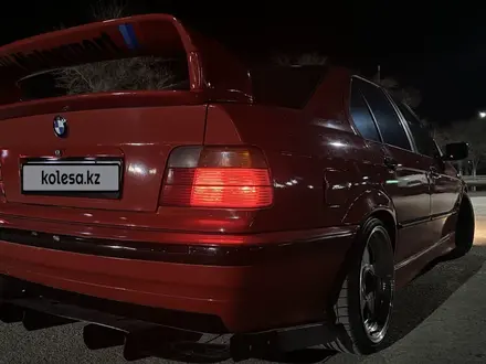 BMW 328 1998 года за 3 600 000 тг. в Жанаозен – фото 4