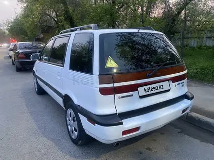 Mitsubishi Space Wagon 1993 года за 1 700 000 тг. в Алматы – фото 4