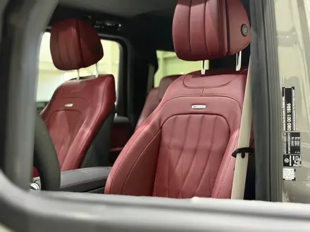 Mercedes-Benz G 63 AMG 4MATIC 2026 года за 112 000 000 тг. в Алматы – фото 34