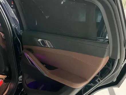 BMW X6 2021 года за 49 000 000 тг. в Караганда – фото 14