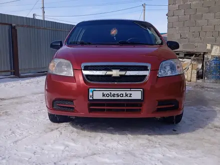 Chevrolet Aveo 2010 года за 2 900 000 тг. в Уральск – фото 2