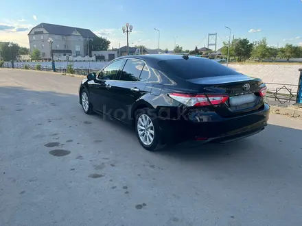 Toyota Camry 2019 года за 15 400 000 тг. в Семей – фото 6