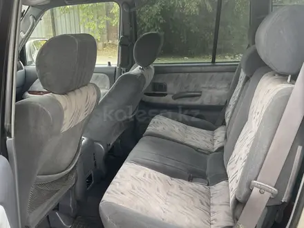 Toyota Land Cruiser Prado 2001 года за 5 950 000 тг. в Алматы – фото 7
