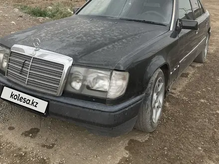 Mercedes-Benz E 300 1991 года за 1 600 000 тг. в Алматы – фото 4