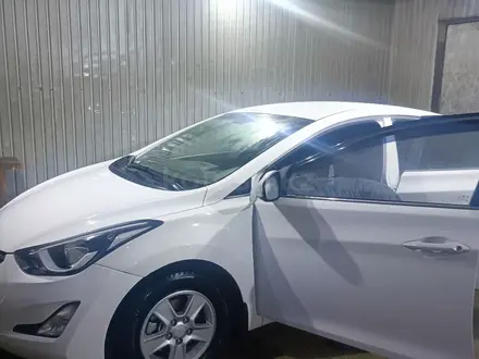 Hyundai Elantra 2015 года за 6 700 000 тг. в Талдыкорган – фото 2