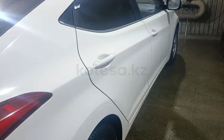 Hyundai Elantra 2015 года за 7 000 000 тг. в Талдыкорган