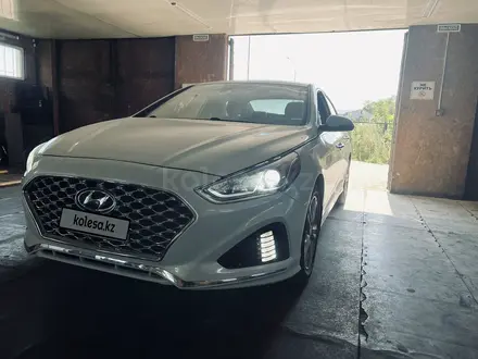 Hyundai Sonata 2019 года за 6 800 000 тг. в Караганда – фото 6